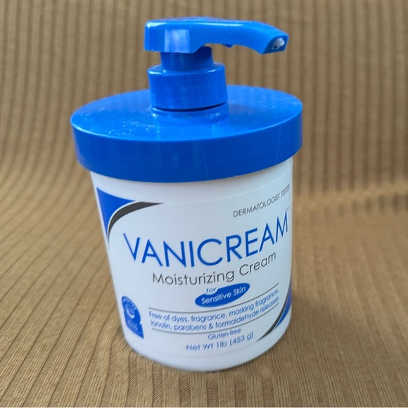 1lb Vanicream Pump - Picture 3 of 3